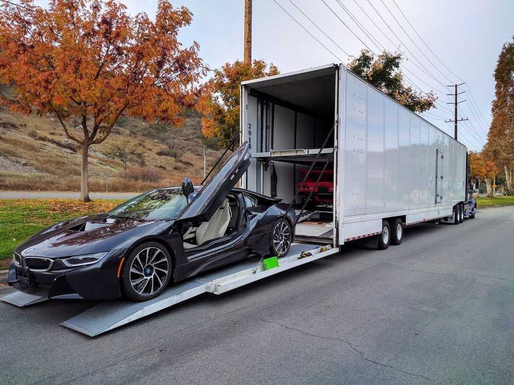 Enclosed Vehicle Transport